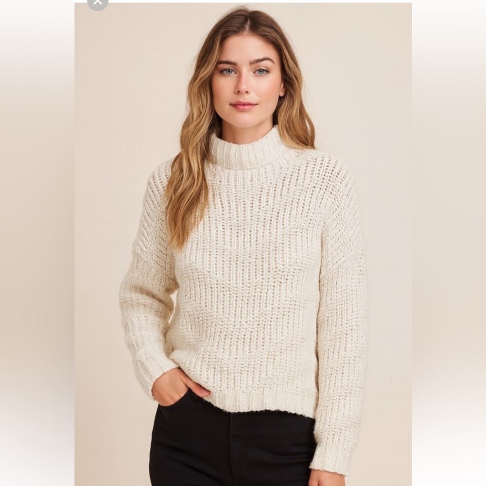 Moon and Maddison Cream Chunky Knit Sweater Monk Neck Minimalist Cozy M